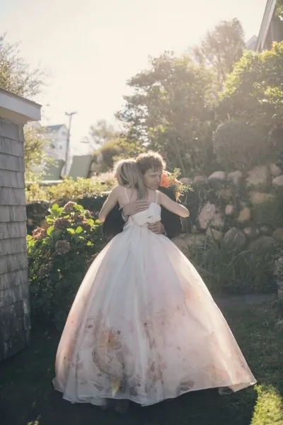 Ball Gown Wedding Dresses Floor-length Chic Floral Print Open Back Bridal Gown JKW343