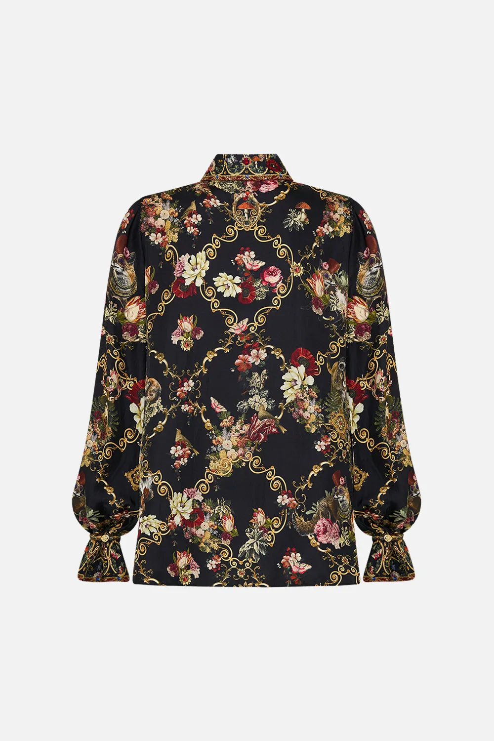 CURVED COLLAR BLOUSE WITH POCKETS TOLD IN THE TAPESTRY
