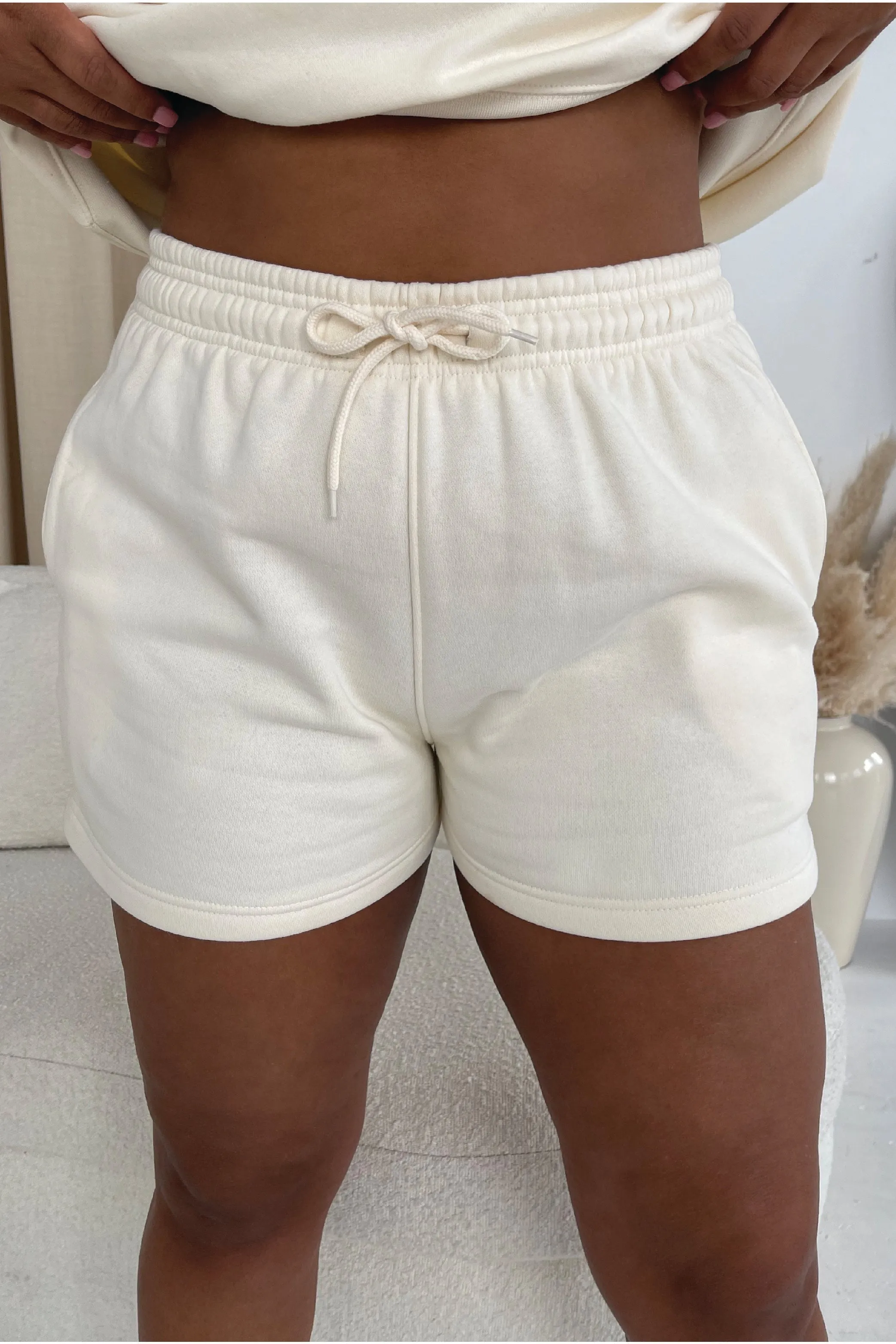 Glamify premium essential relaxed ecru shorts