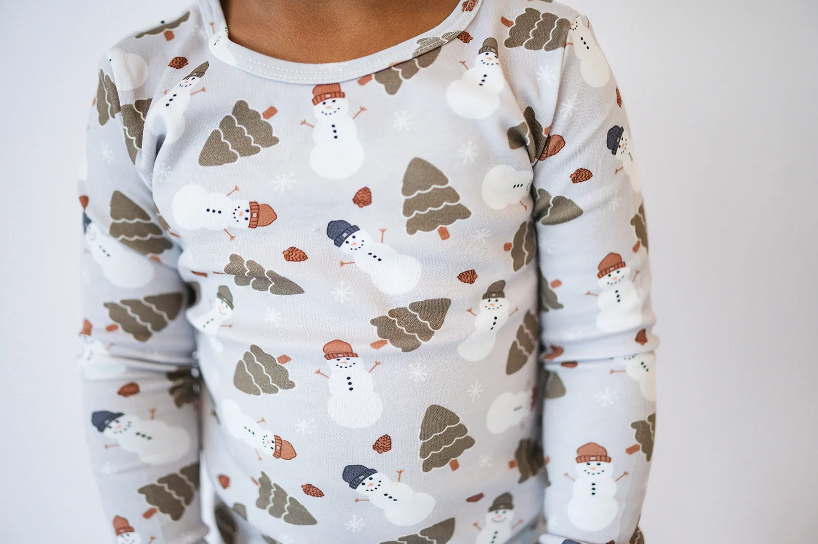 Organic Snug Fit PJ Set in Frosty Friends