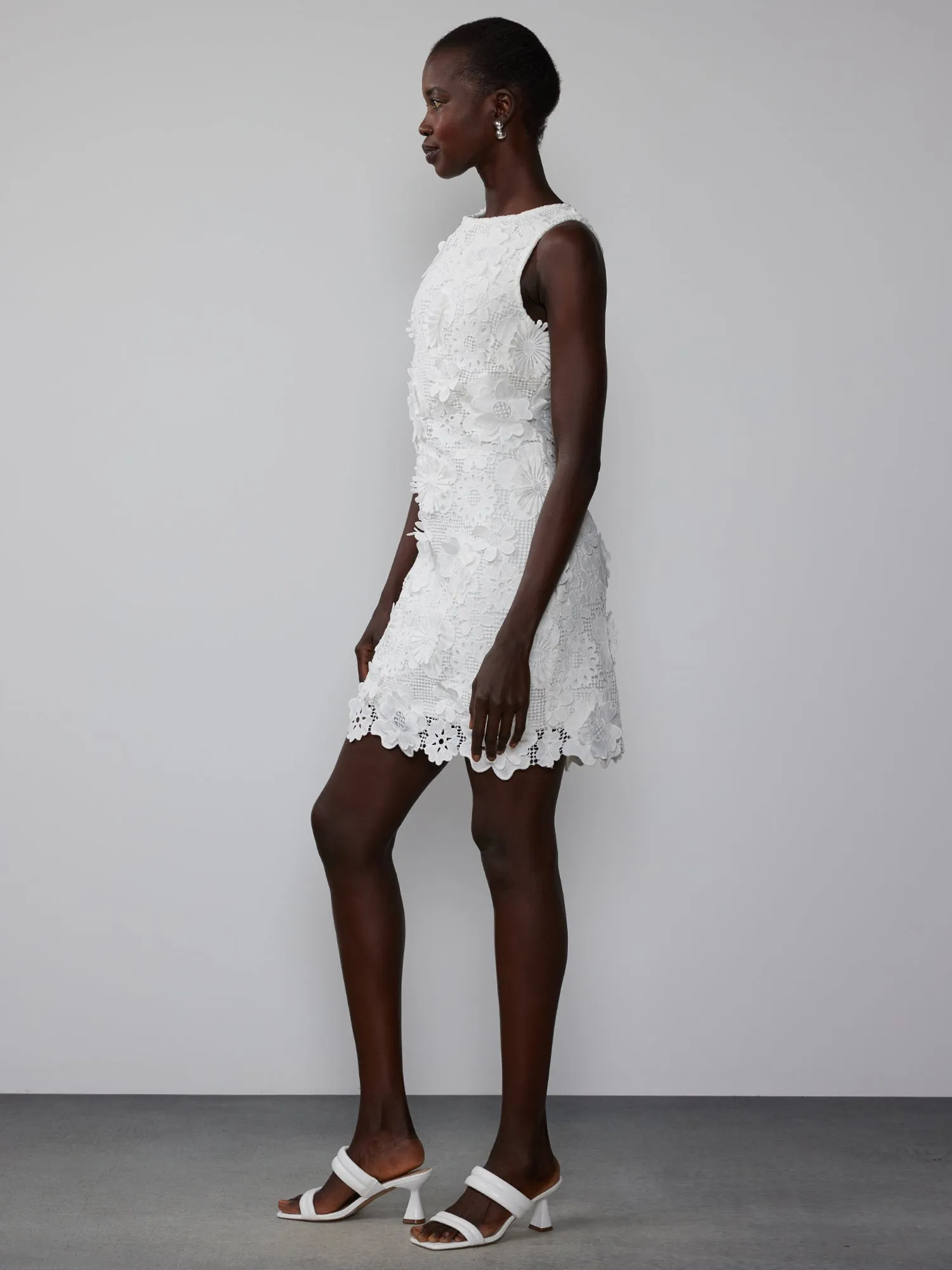 Sleeveless Floral Crochet Shift Dress