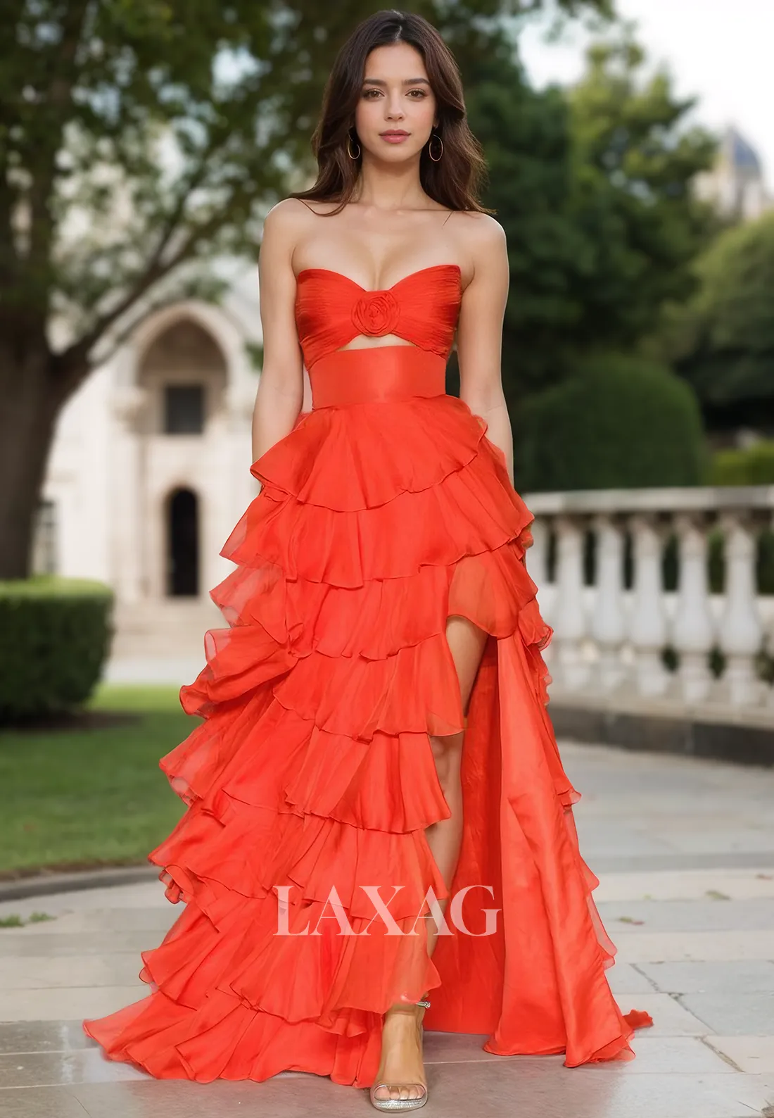 Sweetheart Off-Shoulder Sleeveless A-Line Prom Dress Pleated Chiffon Tiered Evening Gowns with Slit