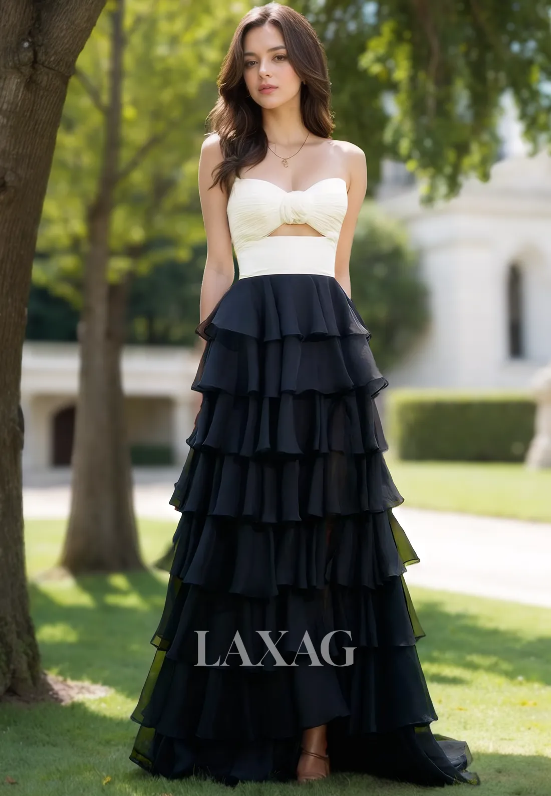 Sweetheart Off-Shoulder Sleeveless A-Line Prom Dress Pleated Chiffon Tiered Evening Gowns with Slit